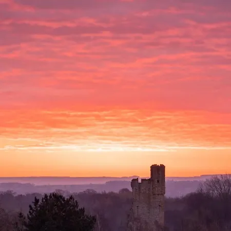 Holiday home Grey Goose - Stunning With Hot Tub *