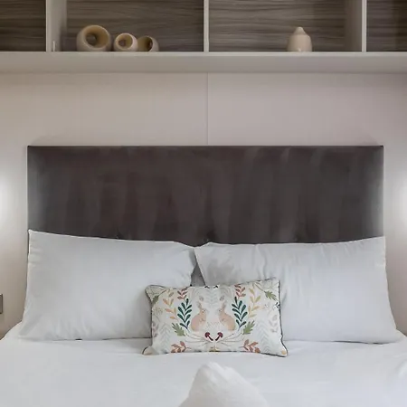 Grey Goose - Stunning With Hot Tub Malton